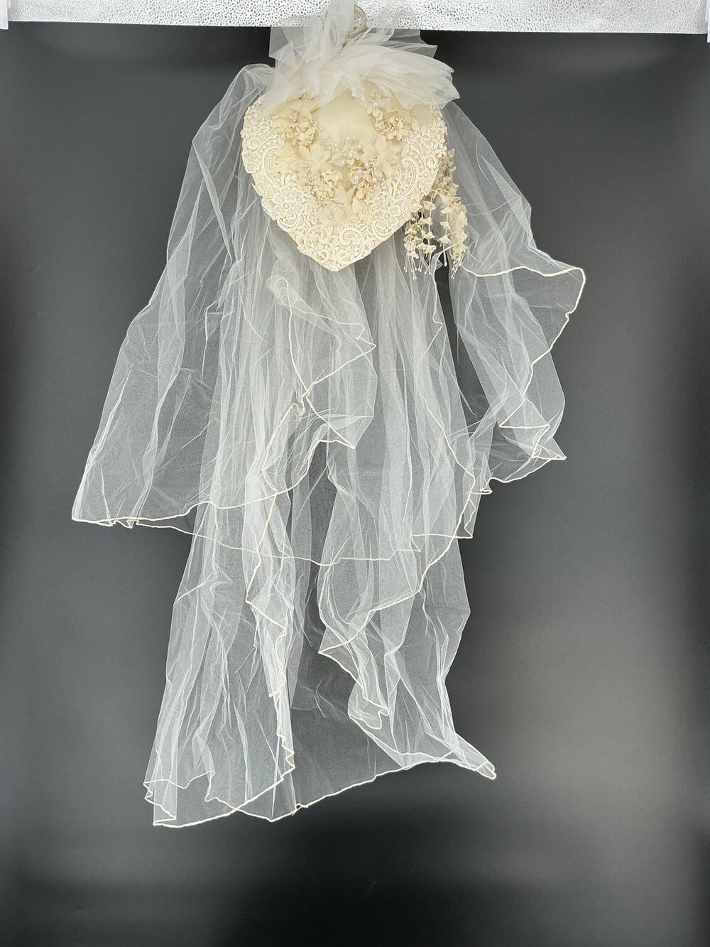 Vintage Bridal Veil Headpiece Lace Floral Pearl Juliet Cap Wedding Ivory